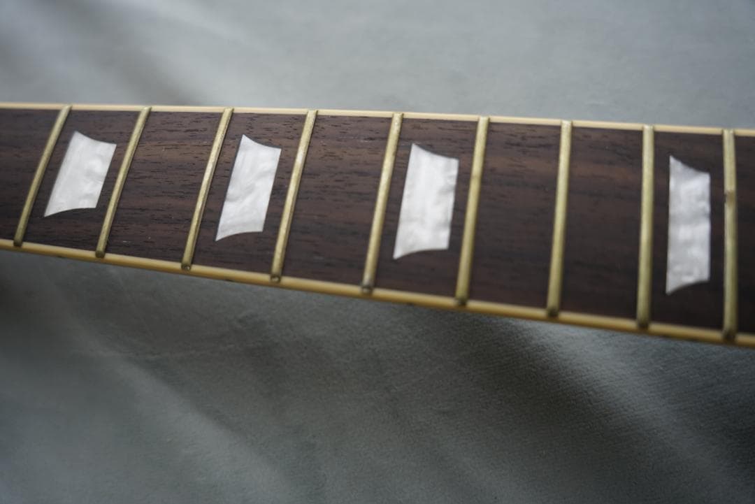 r*u様 新品　ネック破損　EDWARDS E-LP-STD/P Gold To