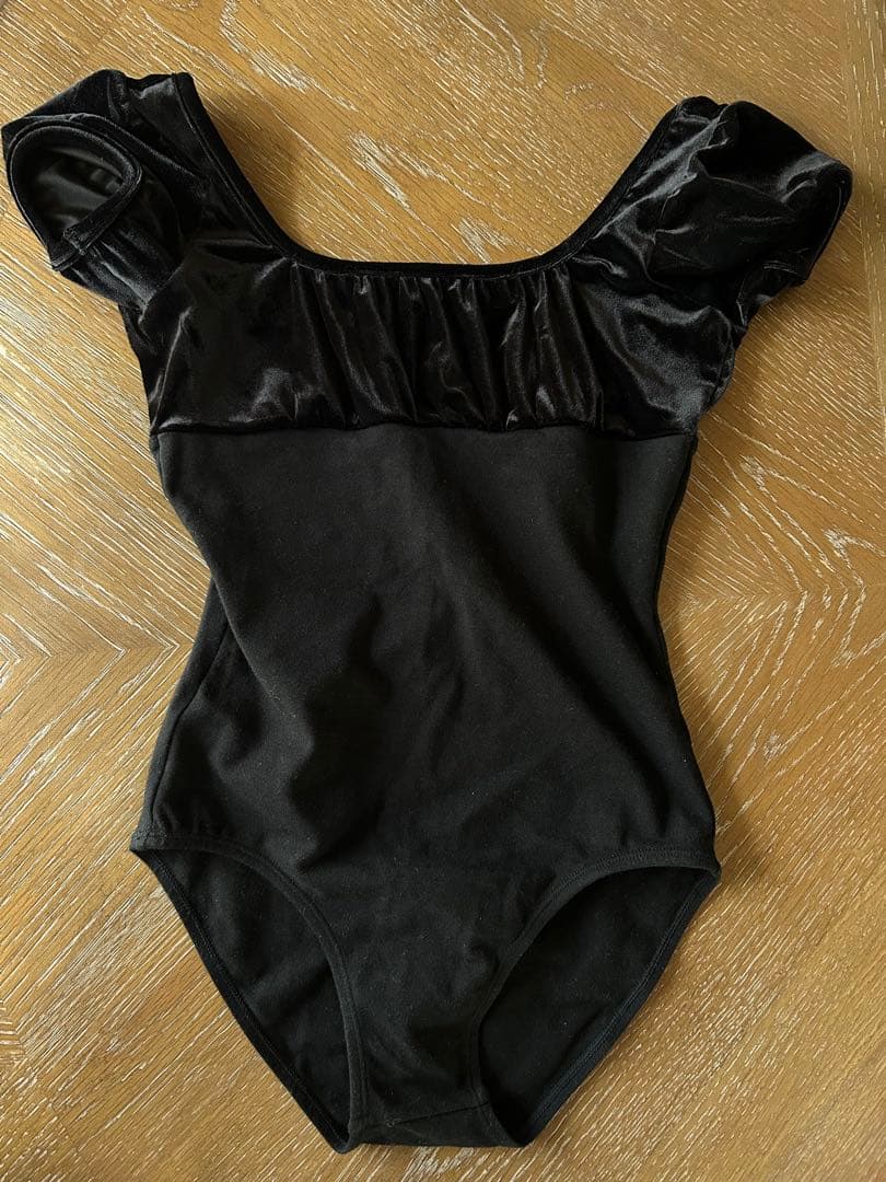 ドウッシュドウッスウ DessusDessous レオタード ベロア Jr-L