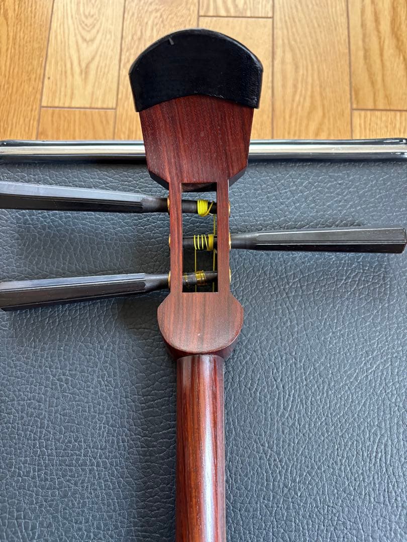 三味線　紫檀　細棹　ケース　付属品