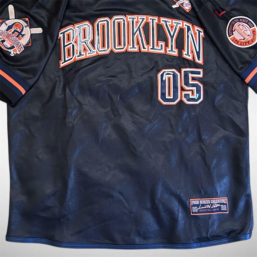 【入手困難】 FUBU BROOKLYN 05 両面刺繍ロゴ ゲームシャツ XL