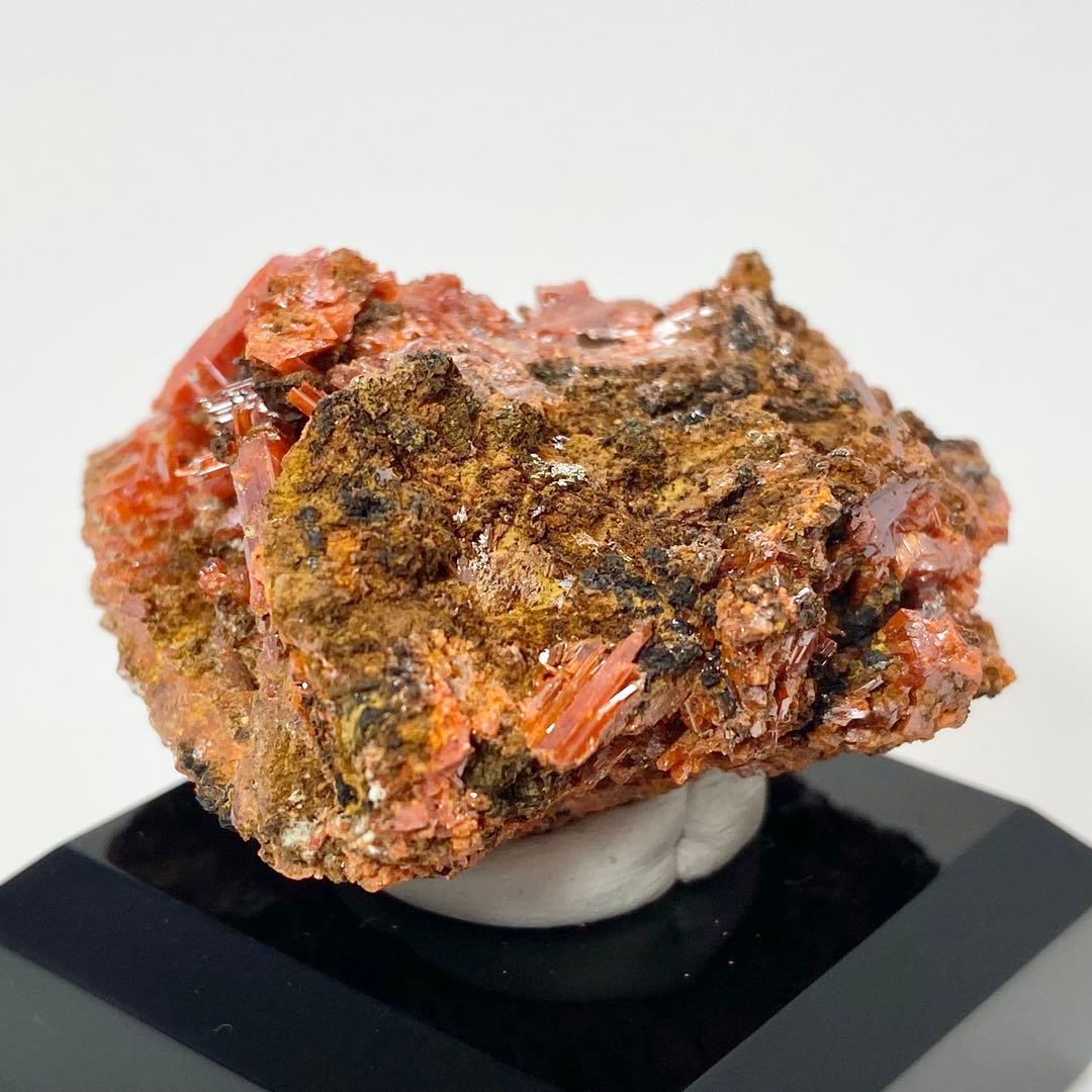 クロコアイト　紅鉛鉱　鉱物標本　原石　天然石　ストーン　タスマニア