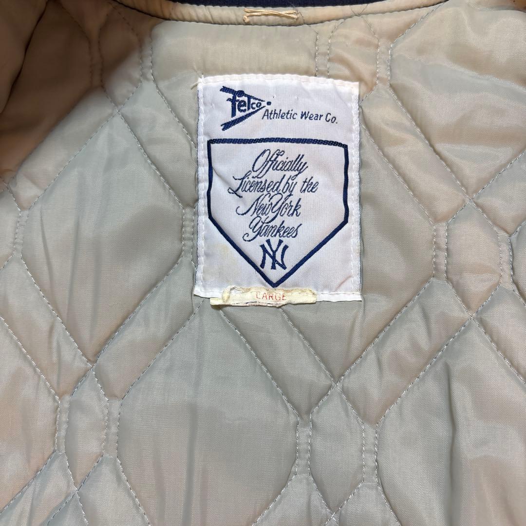 y*c様 週末値下げ‼️New York Yankees サテンジャケットLサイ