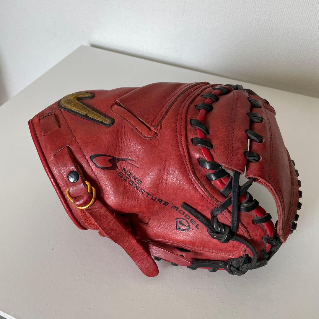 ⭐️ NIKE ナイキ キャッチャーミット 少年 ジュニア 城島モデル レッド⭐️