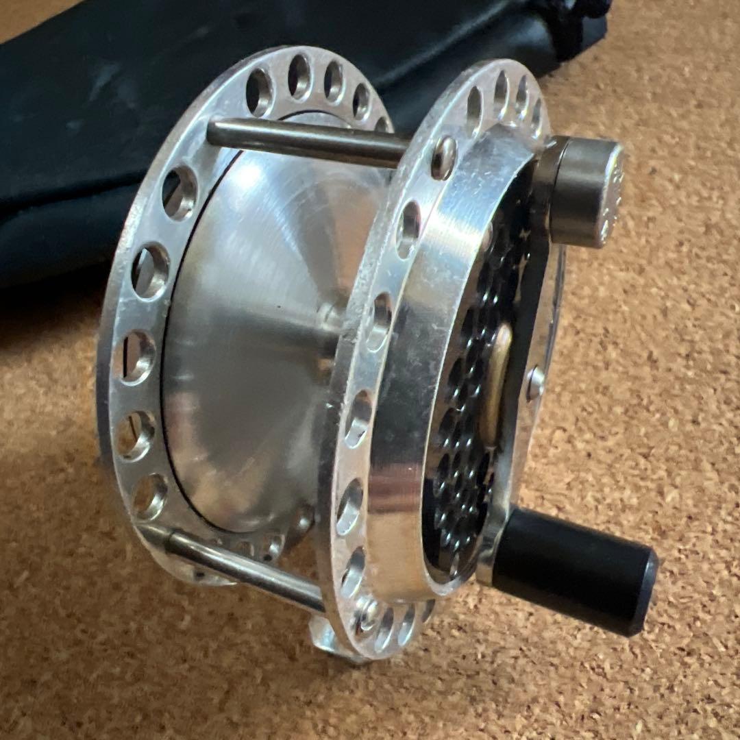 Bill Ball シグニチャーベイビー　フライリール