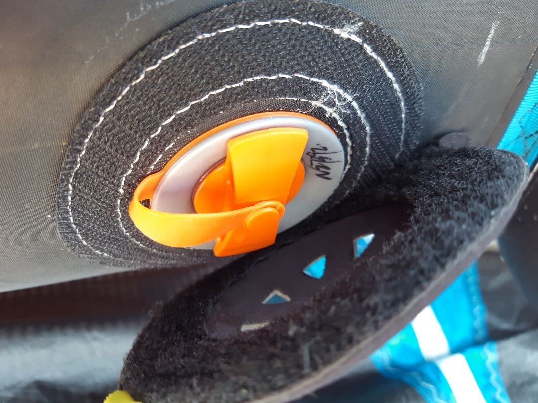 ウイングフォイル