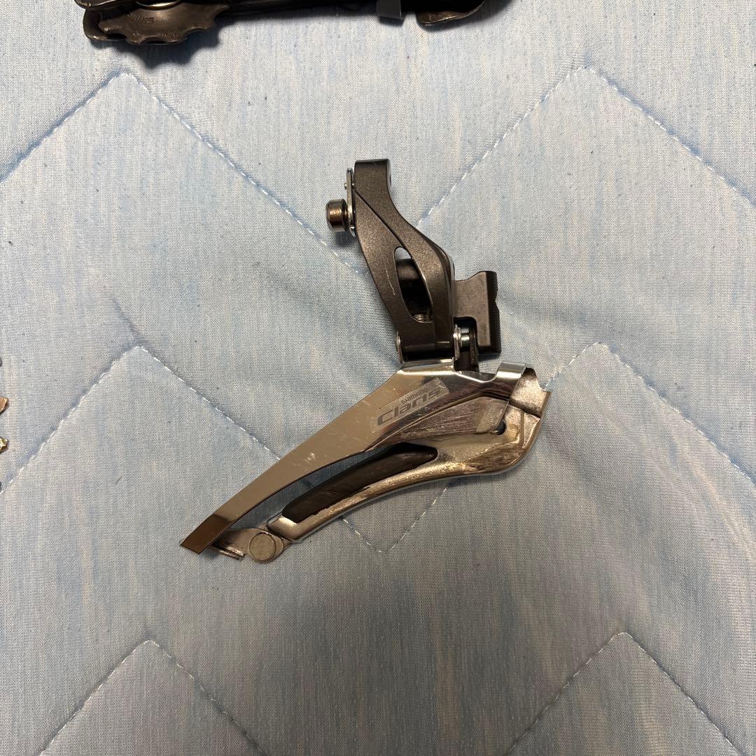 Shimano 8速グループセット　r2000 Claris