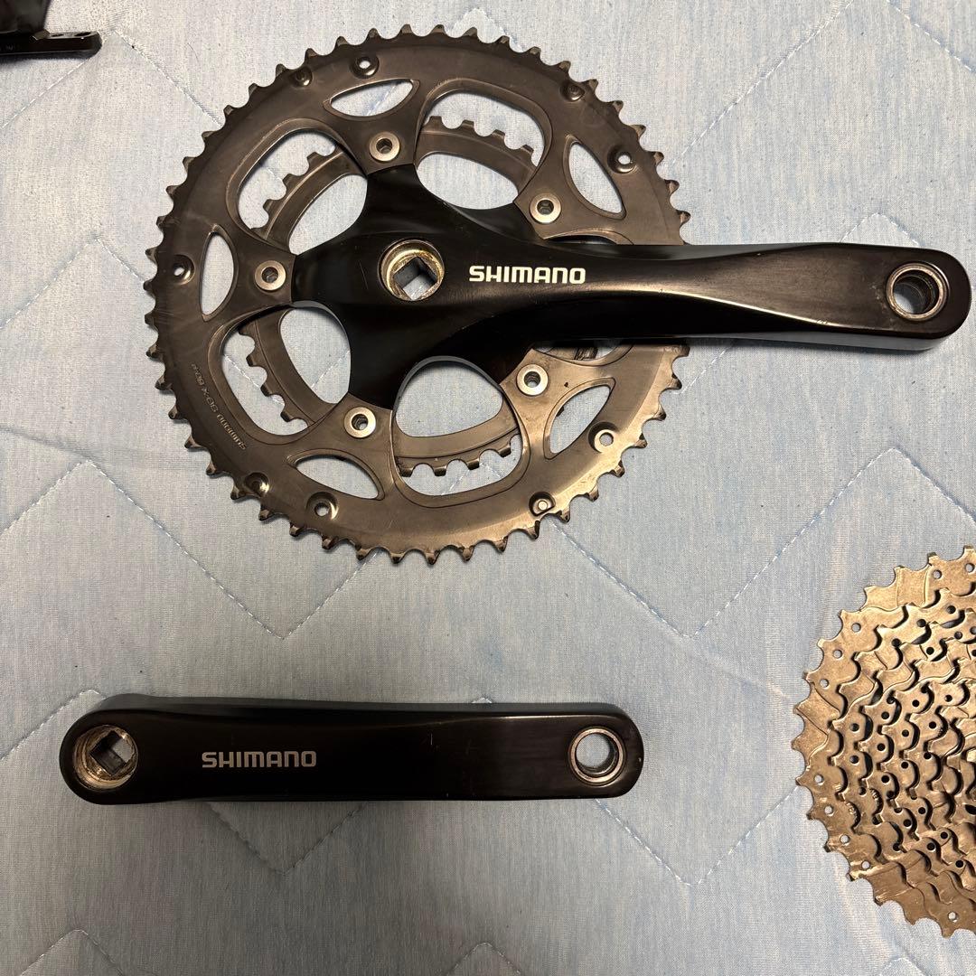 Shimano 8速グループセット　r2000 Claris