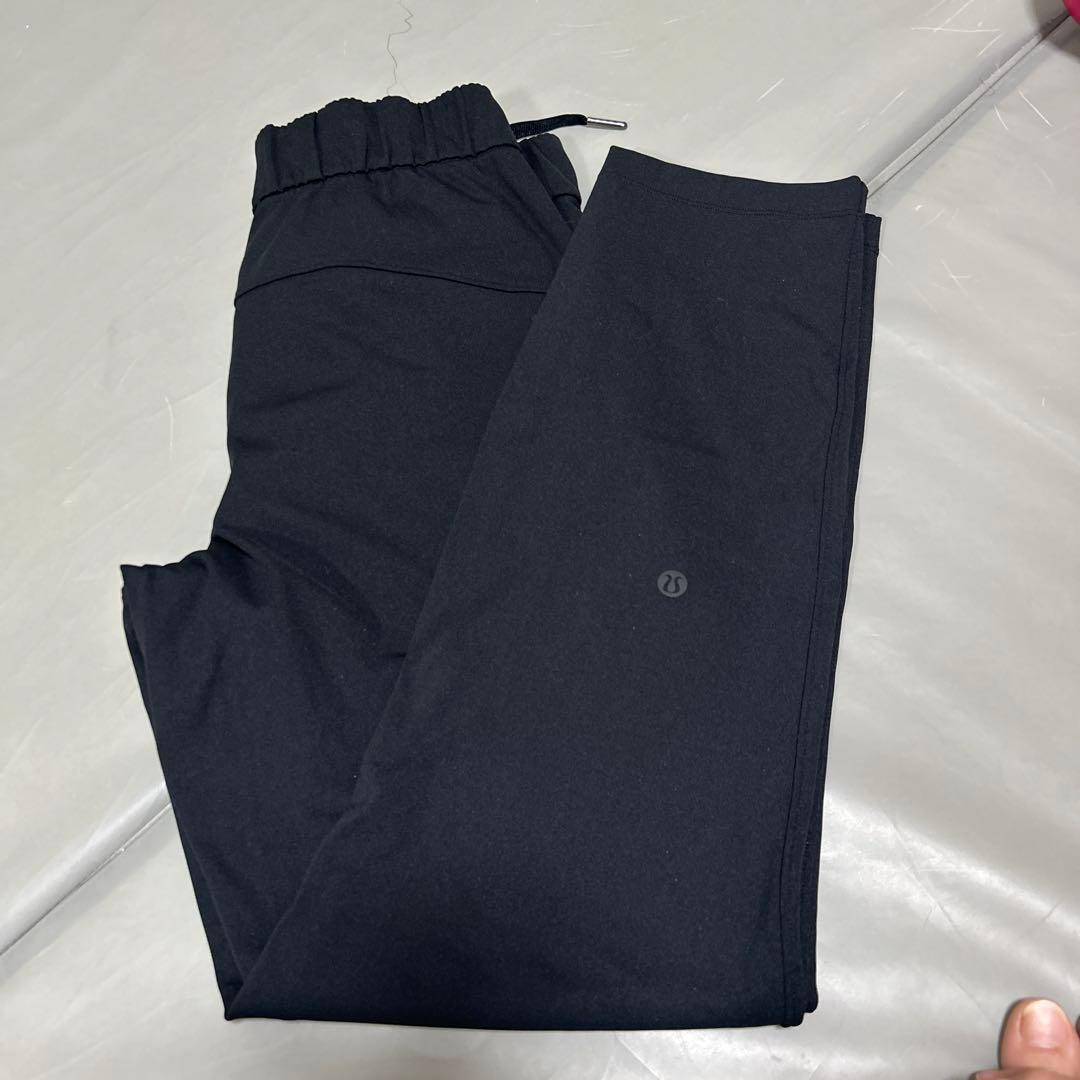 Lululemon ブラック ヨガパンツ