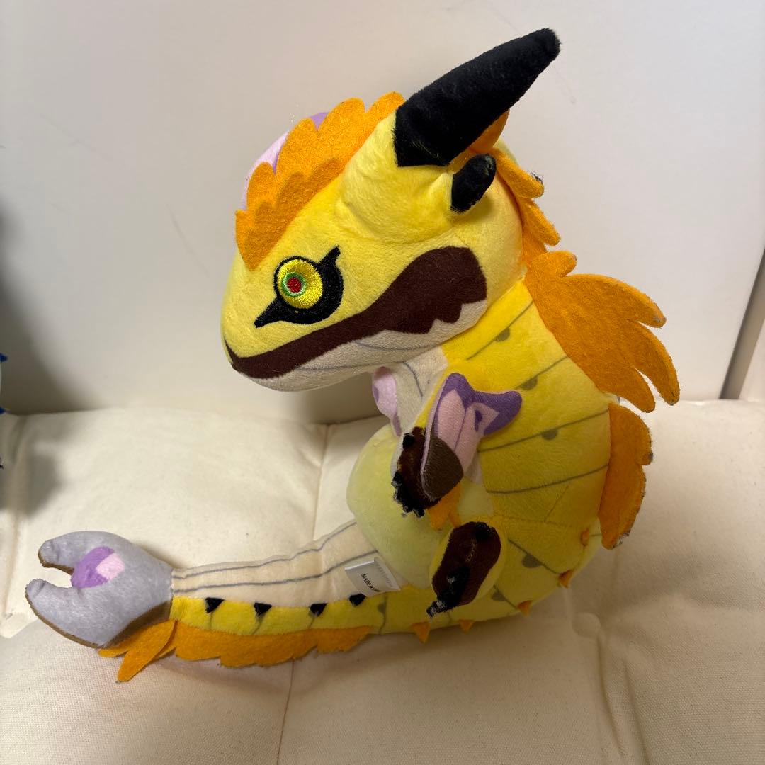 モンスターハンター　ライズ　ぬいぐるみ