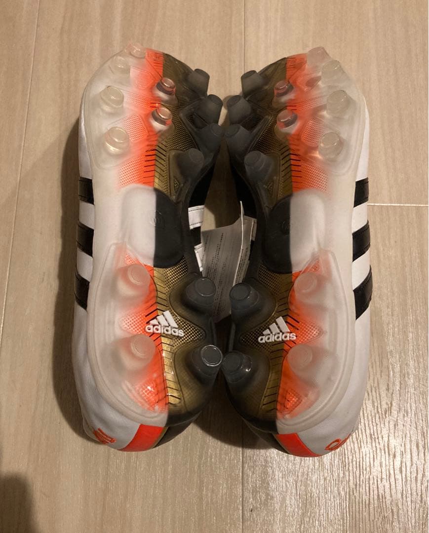 【新品未使用】adidas Pat11pro HG アディダスサッカー白