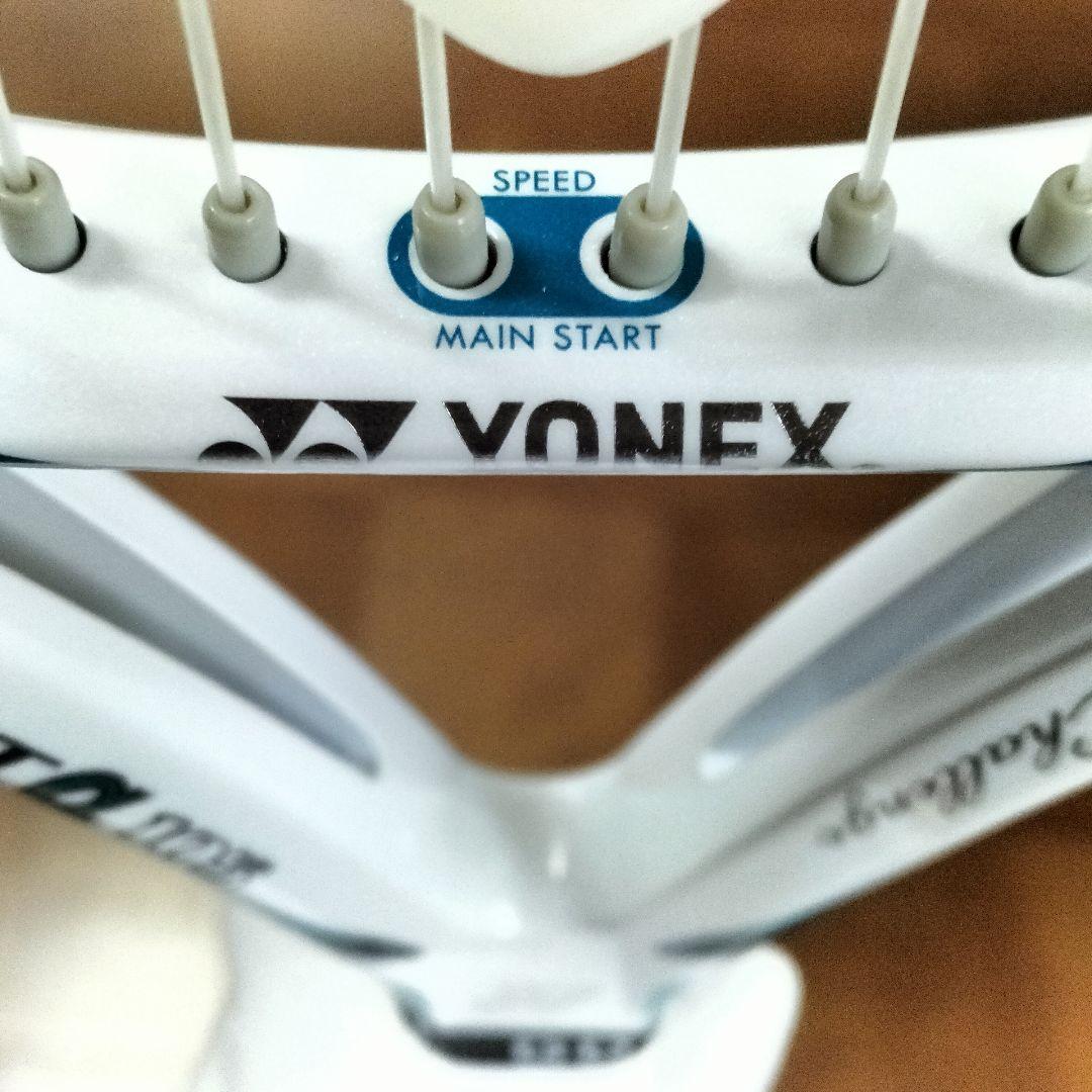 ヨネックス　S-FiTα105　 硬式テニスラケット 伊達公子監修ラケット