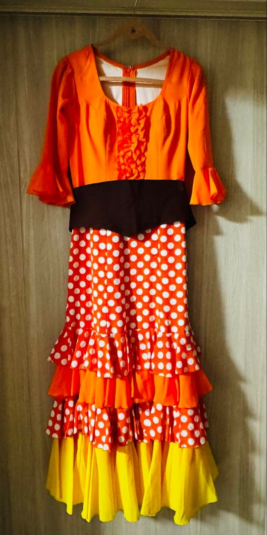 フラメンコドレス オレンジ 水玉模様