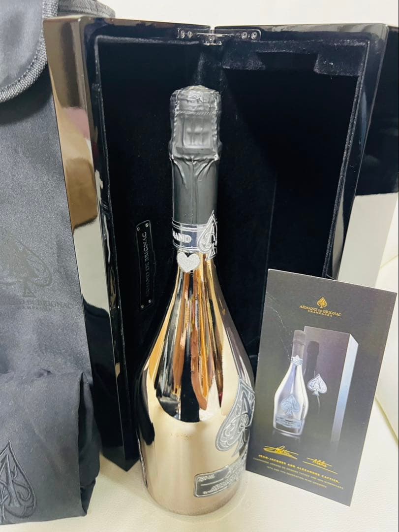 アルマンド　ブラック　ブランド ノアール　カード　専用ケース　カバー　未開封