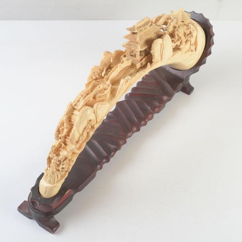 中国　河馬牙製　楼閣山水透かし雕　床飾　置物　唐木台付　V　9341