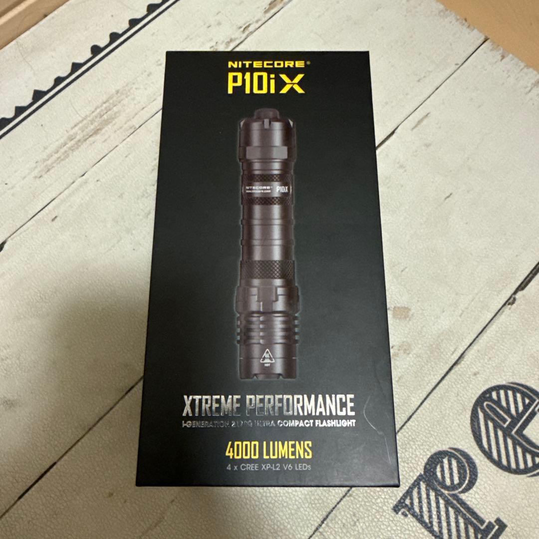 Nitecore P10iX 4000ルーメン 懐中電灯
