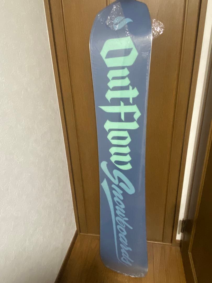 22-23 OUTFLOW dub 153.5　HARDFLEXスノーボード