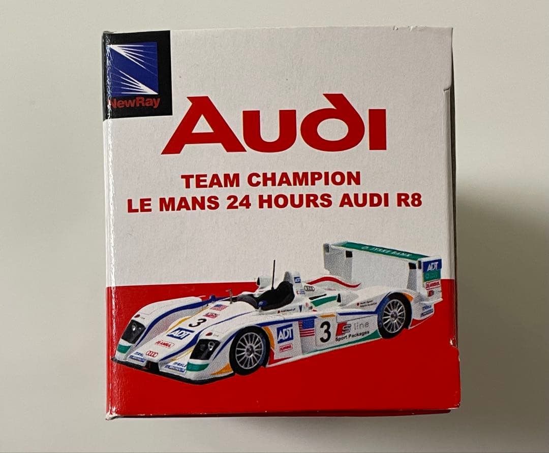 1/64 アウディR8 #3 2005年ル・マン24時間レース優勝 NewRay