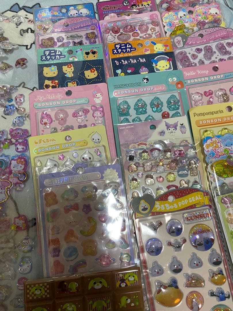 ボンボンドロップシール 大量売り サンリオ あわわちゃん うさはな スンスン売り