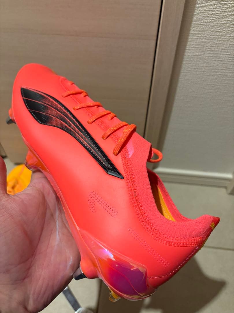 年始セール【新品】最新モデル Puma ULTRA 5 CARBON FG