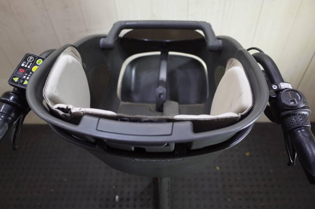 ブリヂストン bikke POLAR e BR0C49 20型 8.7AH 3段