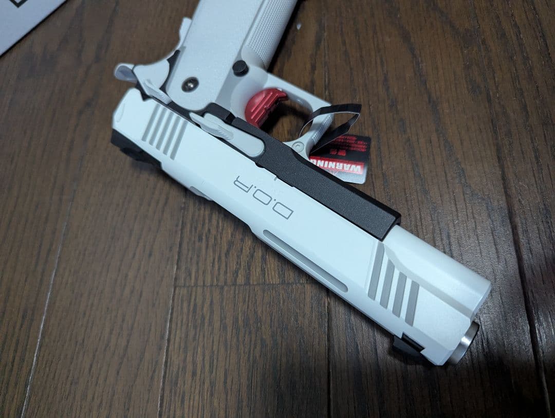 東京マルイ　ハイキャパ D.O.R ホワイト