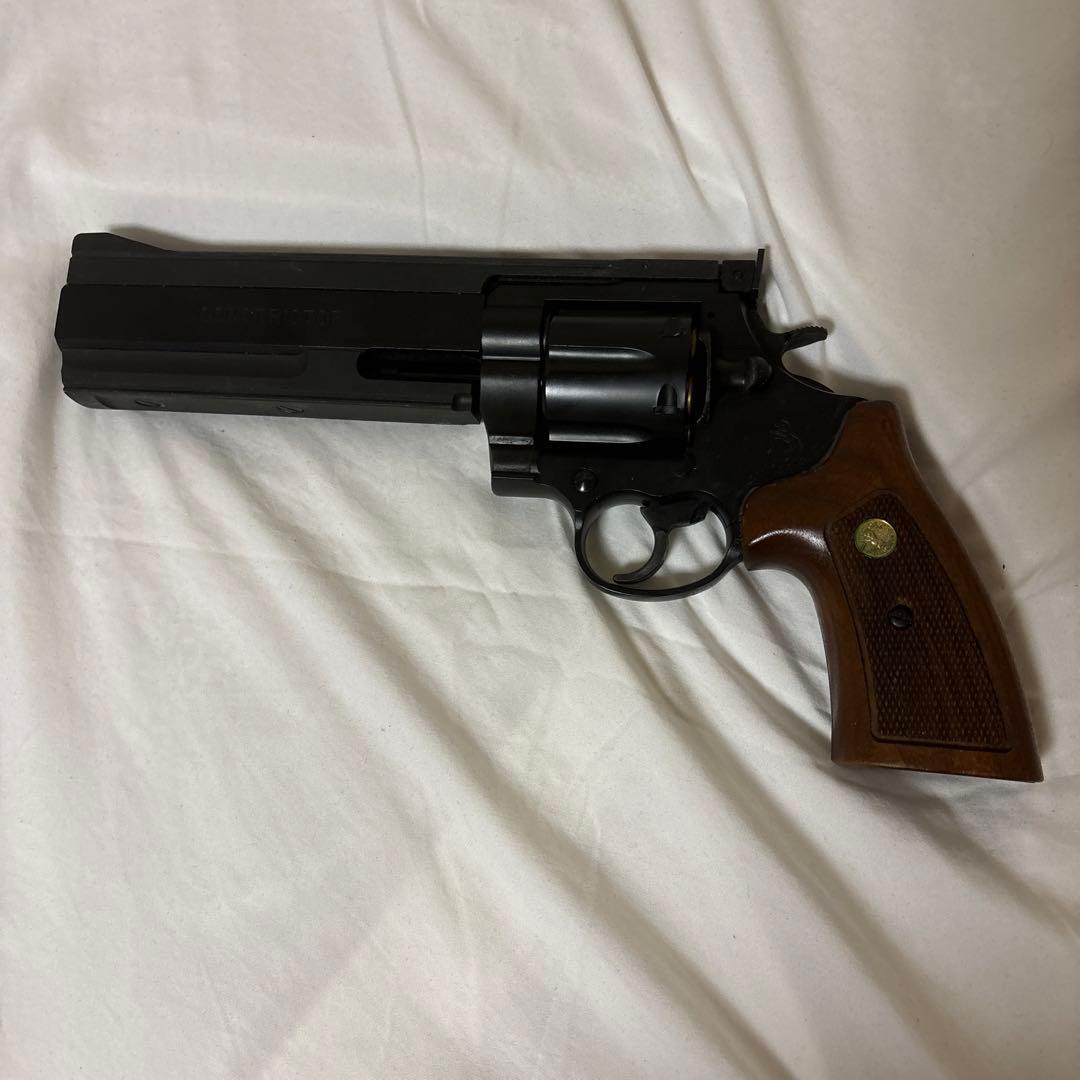 CONSTRICTOR MAXI ボルバー