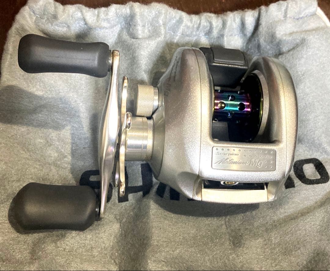 b*b様 00 メタニウム Mg