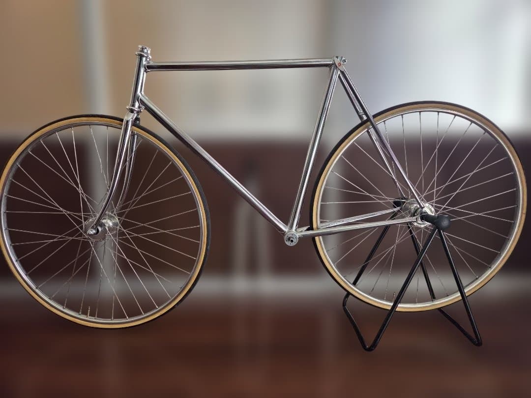 玲*郎様 m*9様 ブリジストンBSピストNJSフレーム前後ホイールセット