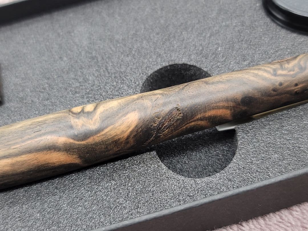 新品　こぶた工房　黒檀瘤　極上杢　シャープペンシル0.5ミリ