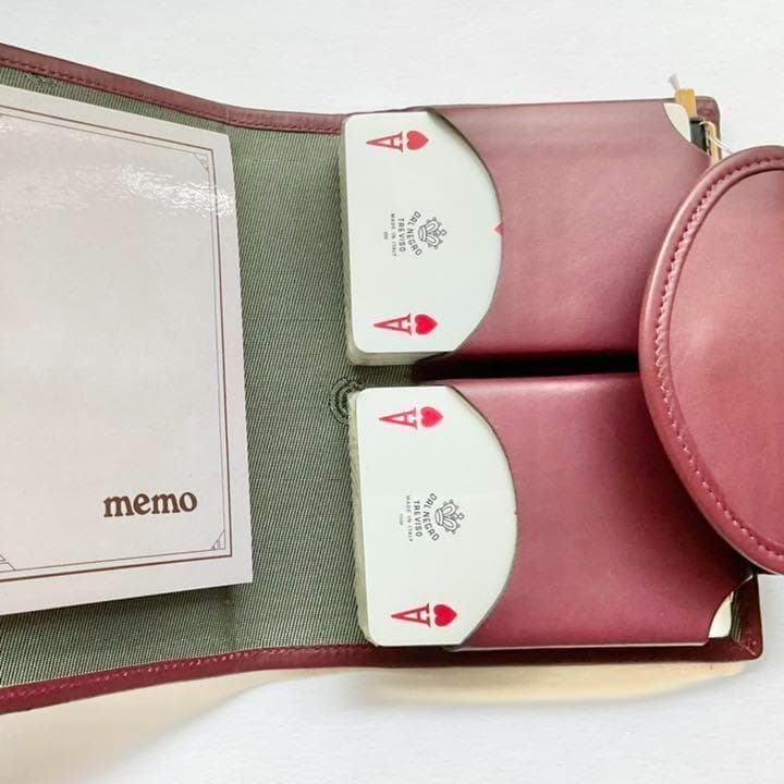 ダグネグロ　高級トランプセット　イタリアンレザーケース・ボールペン・メモ　レッド