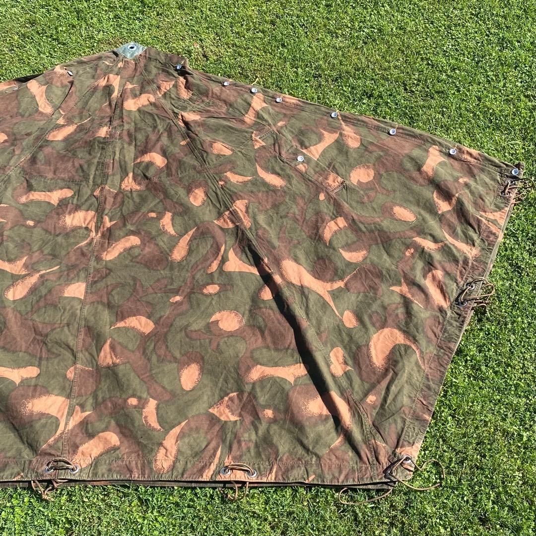 M*H様 【希少】ハンガリー軍　軍幕　テント　2枚連結　ファスナー付　ポール・ペ