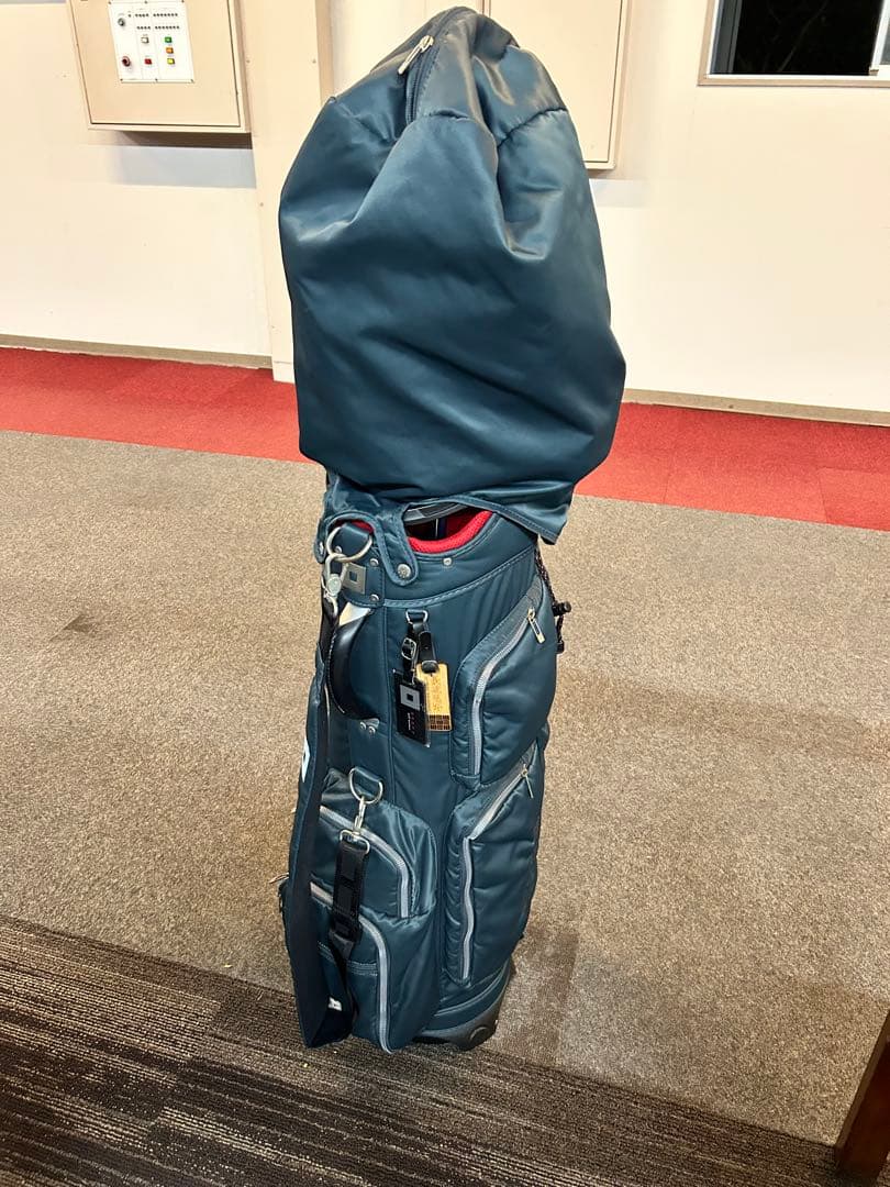 ONOFF/オノフ ゴルフ キャディバッグ9型【ネイビー】2022年モデル