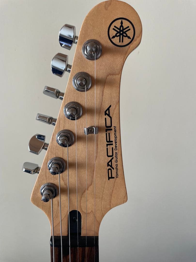 ギター YAMAHA PACIFICA