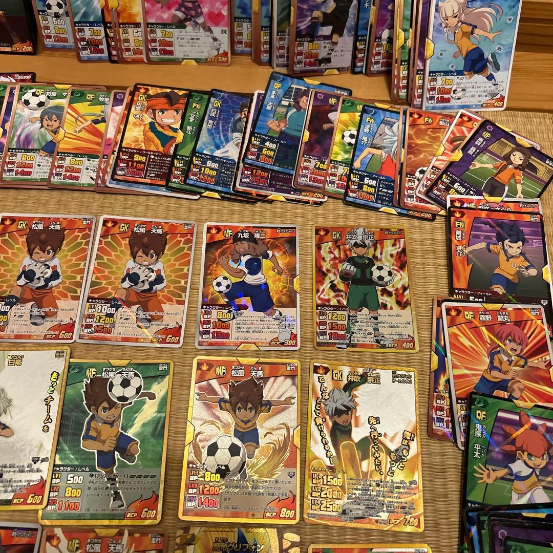 イナズマイレブンGO カード　約１８０枚セット