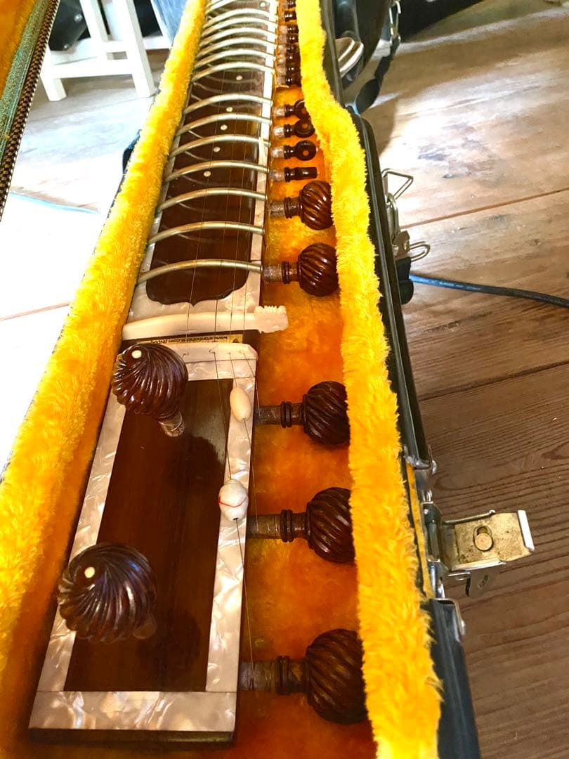 [Shahid Ali ]シタール ケース付き