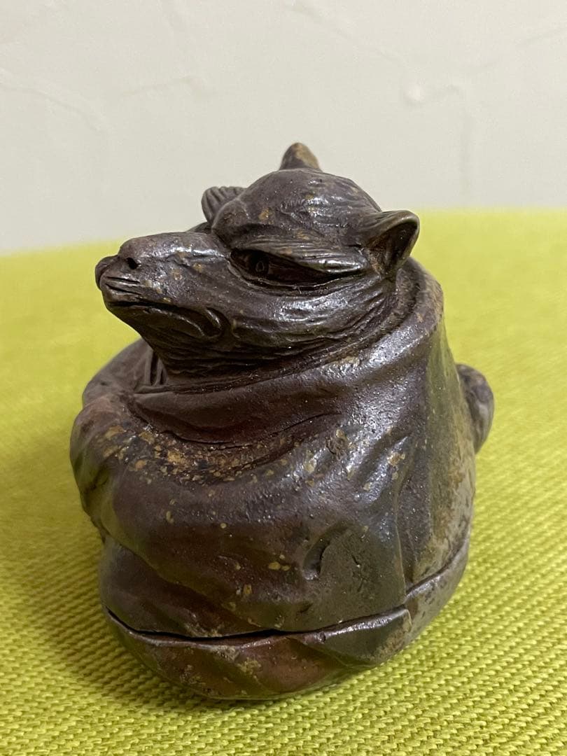 備前焼　難波好陽　香合　在銘　たぬき和尚５センチ