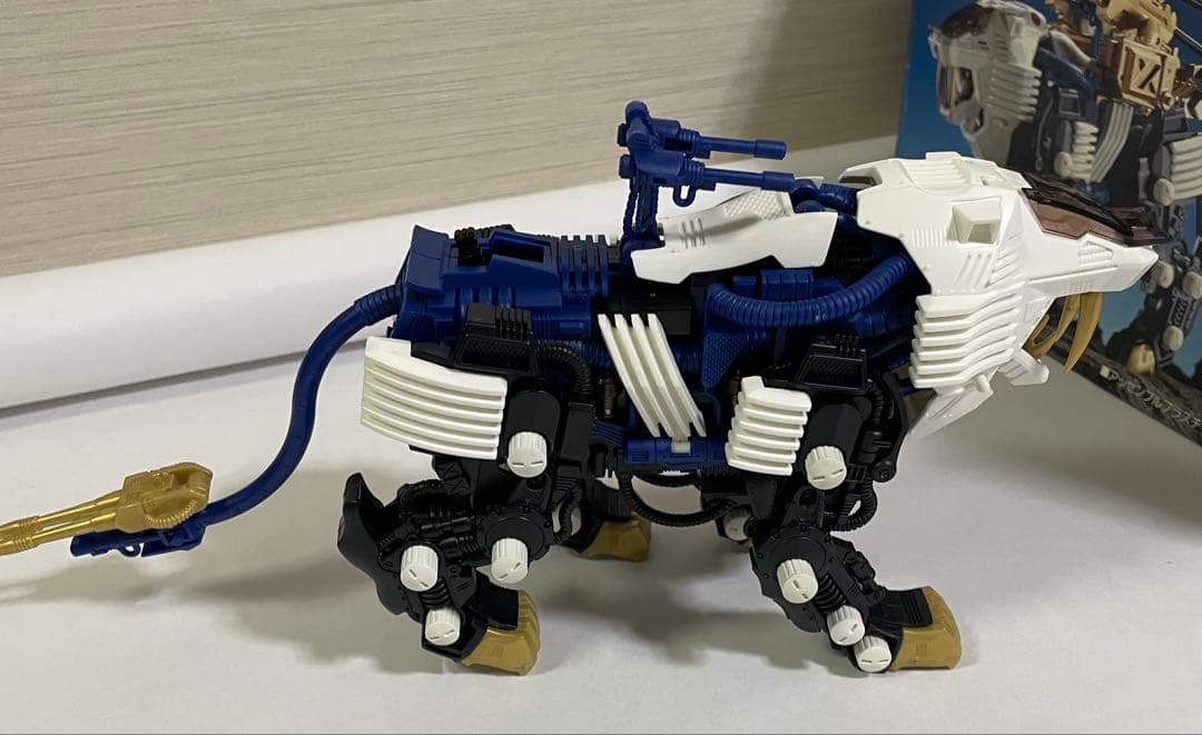 メカ生体ゾイド シールドライガー・マークⅡ(ライオン型)旧ゾイド完成品