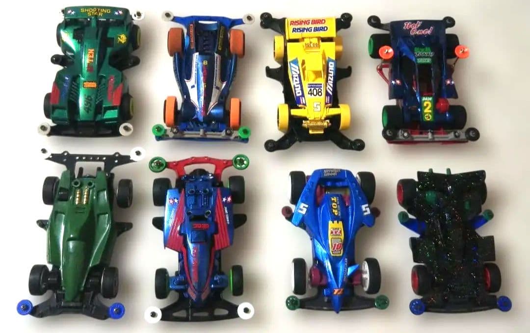 タミヤ⬛️ミニ四駆⬛️塗装済み組立て完成品8台