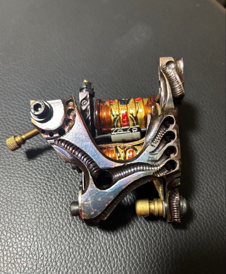 タトゥーマシン