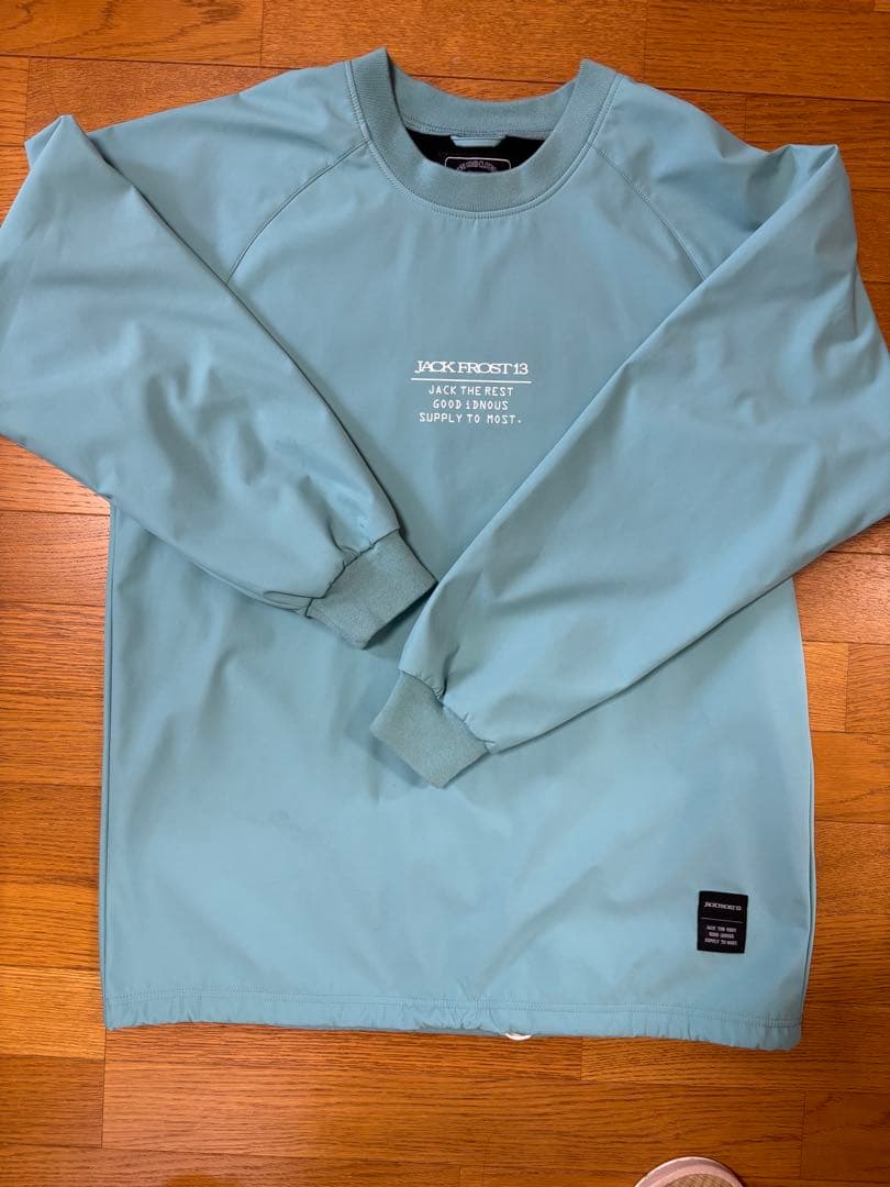 iDNOUS ライトウェア