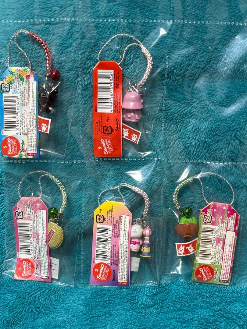 【送料込】未使用☆ご当地キティ　根付け　東北地方　廃盤　20年前　レア