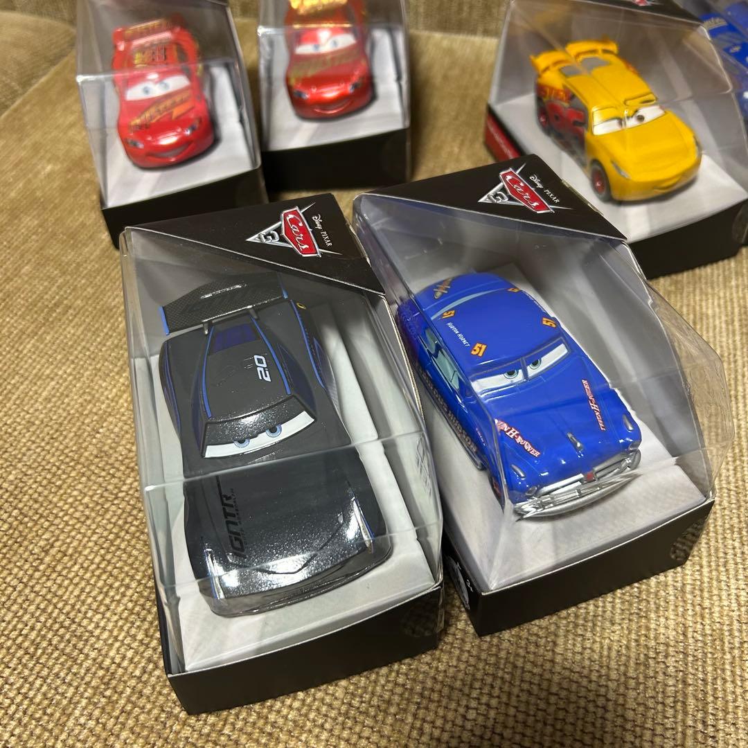 ディズニーピクサー　カーズ ダイキャストカー　6台セット
