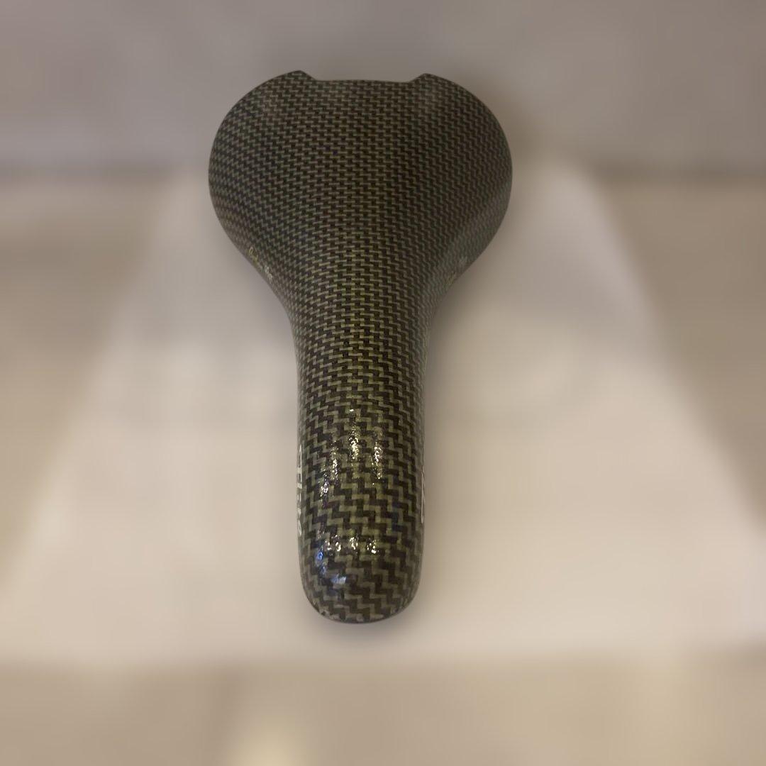 selle ITALIA カーボン　ケブラーサドル