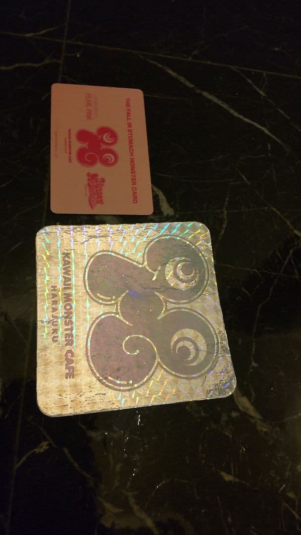 非売品 カワイイモンスターカフェ原宿 紙コースタ プラスチックカード ２０１５年