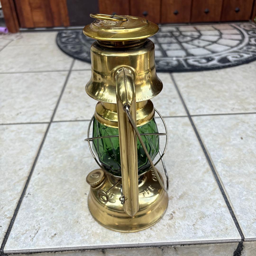 クラシックランタン 真鍮製 緑ガラス　デイツ