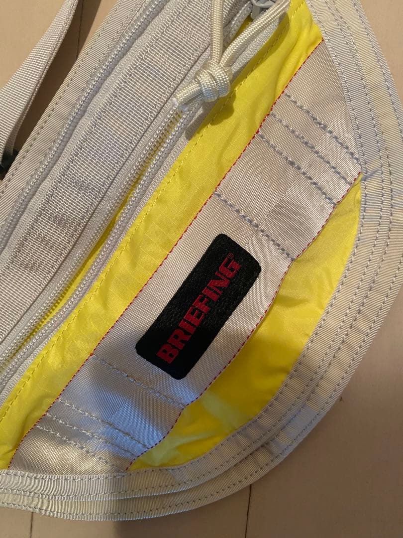 ブリーフィング　ビームスゴルフ別注　ブリーフィングウッドティー2本サービス