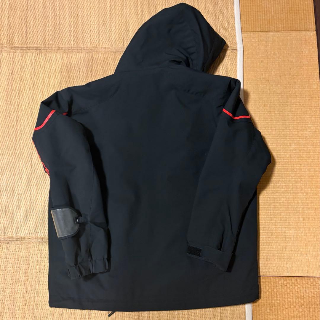 スキーウェア　デサント　descente