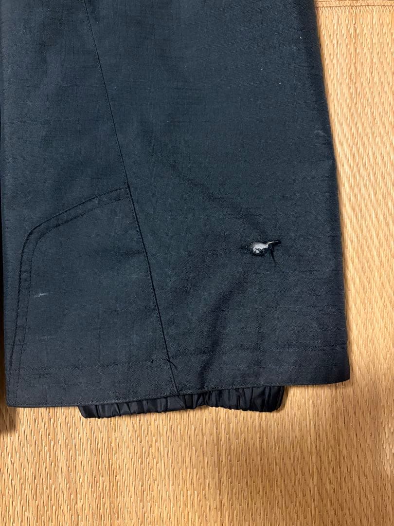 スキーウェア　デサント　descente