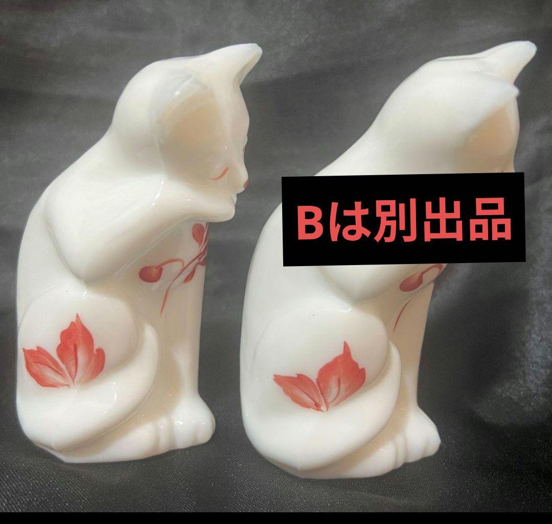 A FENTON 花柄 CAT フェントン 目を閉じてる猫 ミルクガラス 置物