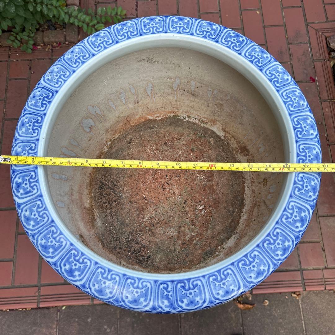 中国骨董50年以上旧蔵唐物 染付手絵山水紋大鉢 火鉢、金魚鉢、睡蓮鉢、水槽に兼用
